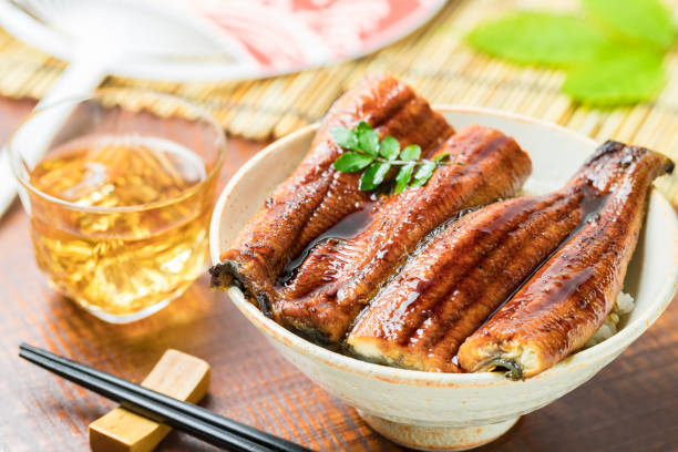 BBQで贅沢に楽しむ新潟ウイスキーうなぎ(冷凍・生) 二尾(約400g)